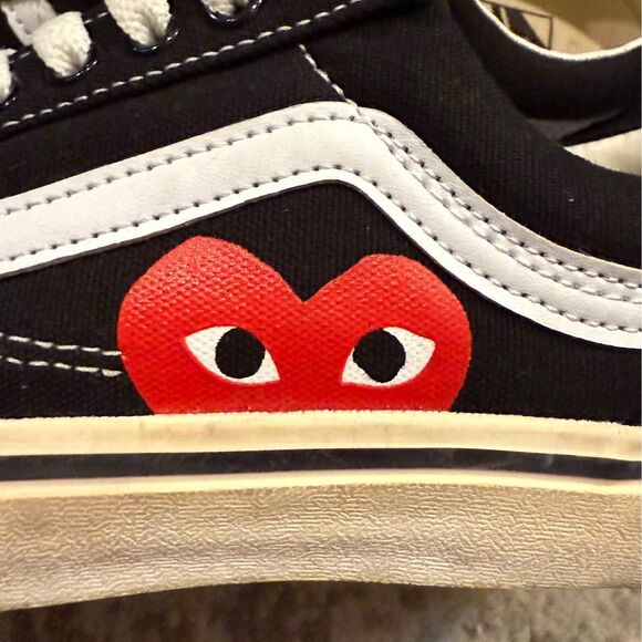 VANS X CDG Comme Des Garçons Heart Painted Black Classic Low Top Sneakers Size 7 - Picture 10 of 10